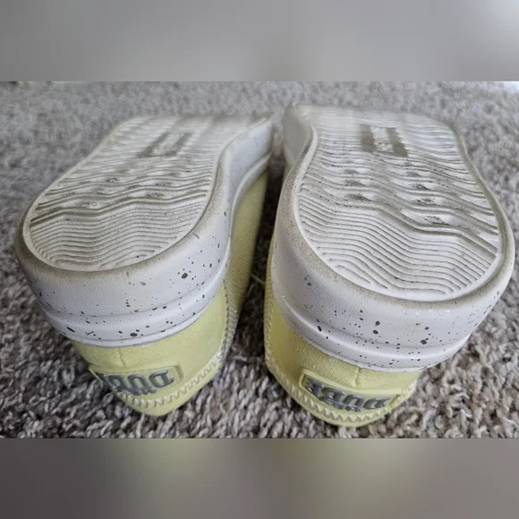 Hey Dude Wendy Rise Yellow size 7 - Picture 7 of 10